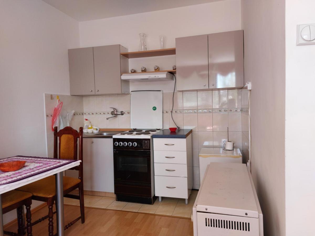 Apartment Daca Stan Belgrád Kültér fotó