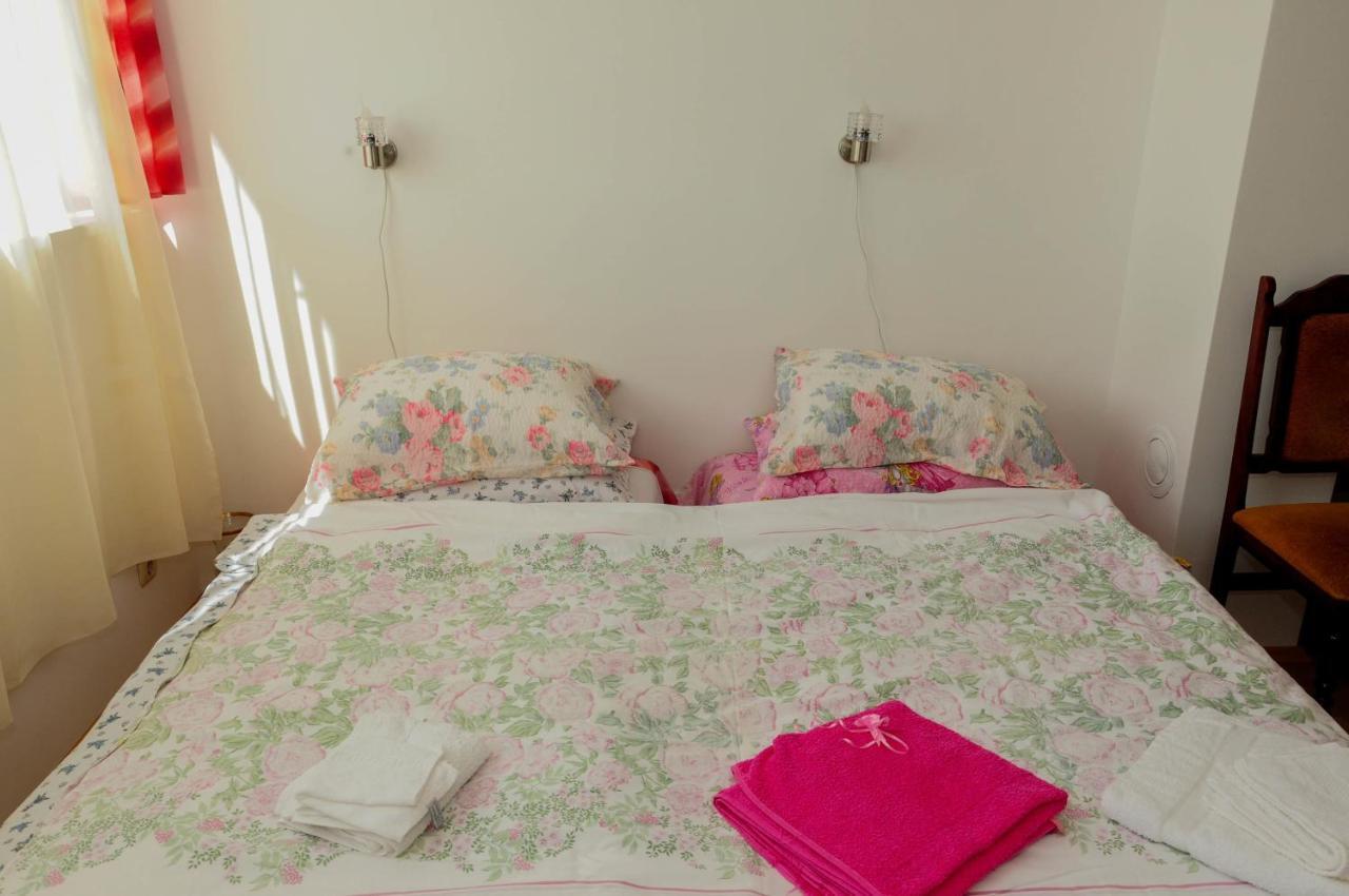 Apartment Daca Stan Belgrád Szoba fotó
